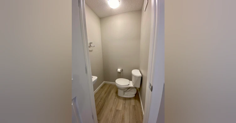 19737 28 Avenue Northwest, Edmonton, AB, T6J 4G4 - 6