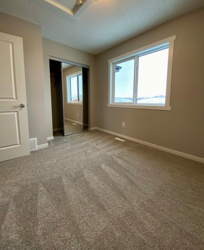 19737 28 Avenue Northwest, Edmonton, AB, T6J 4G4 - 17