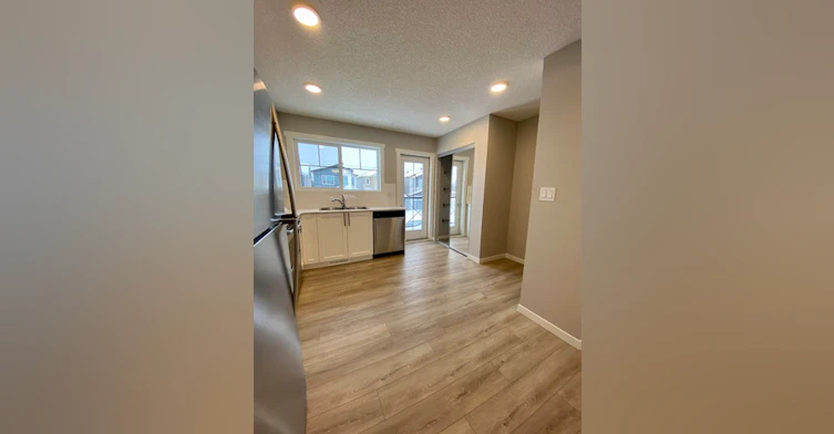 19737 28 Avenue Northwest, Edmonton, AB, T6J 4G4 - 11