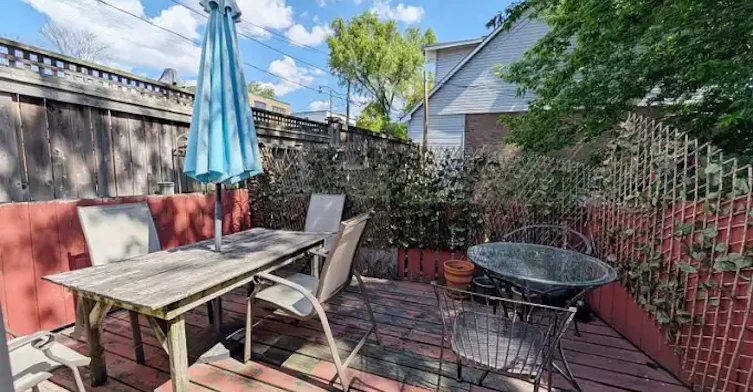 10 Dixon Avenue, Toronto, ON, M4L 1N3 - 8