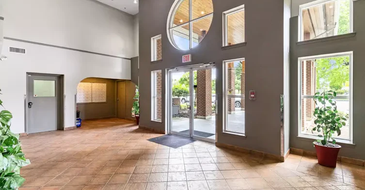 9473 Broadway, Chilliwack, BC, V2P 5T8 - 3
