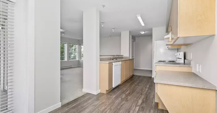 9473 Broadway, Chilliwack, BC, V2P 5T8 - 6