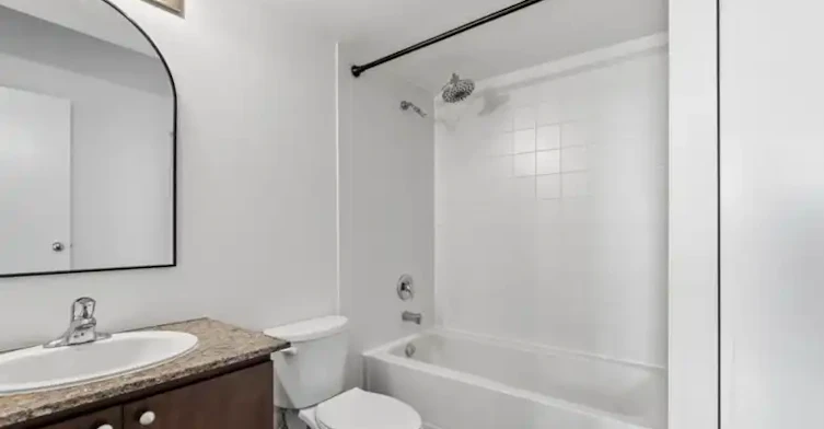 68 Broadview Avenue, Toronto, ON, M4M 2E6 - 18