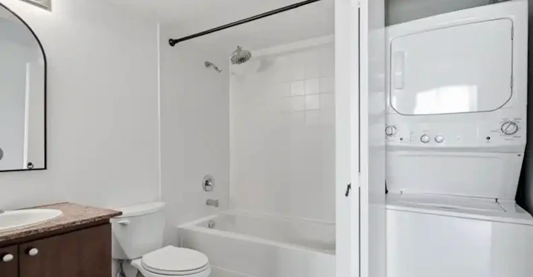 68 Broadview Avenue, Toronto, ON, M4M 2E6 - 19