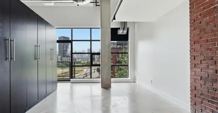 68 Broadview Avenue, Toronto, ON, M4M 2E6 - 15