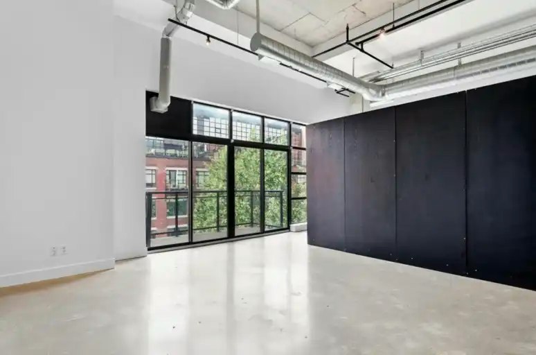 68 Broadview Avenue, Toronto, ON, M4M 2E6 - 4