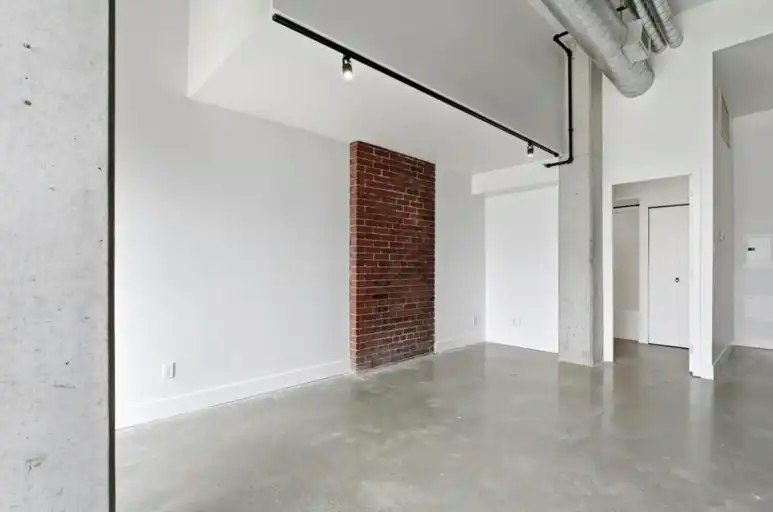 68 Broadview Avenue, Toronto, ON, M4M 2E6 - 17