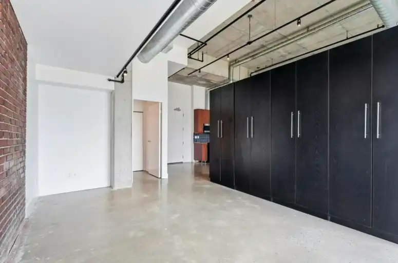 68 Broadview Avenue, Toronto, ON, M4M 2E6 - 16