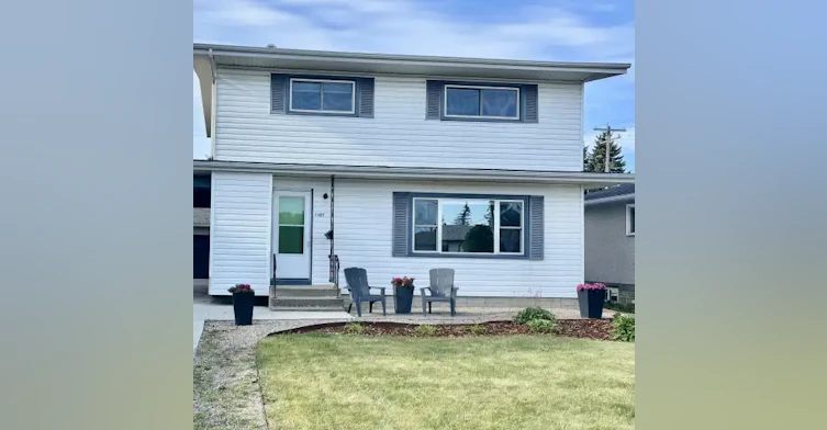 11427 44a Avenue Northwest, Edmonton, AB, T6J 1A1