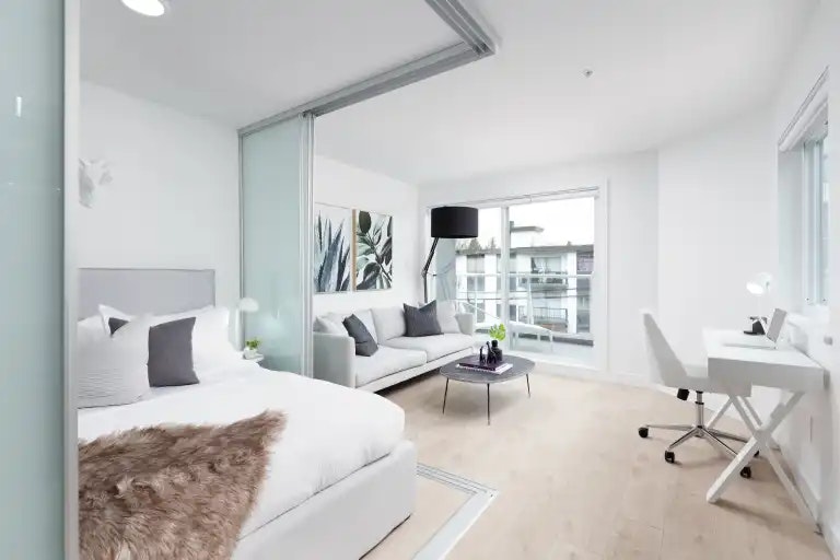 1368 East 8th Avenue, Vancouver, BC, V5N 1T2