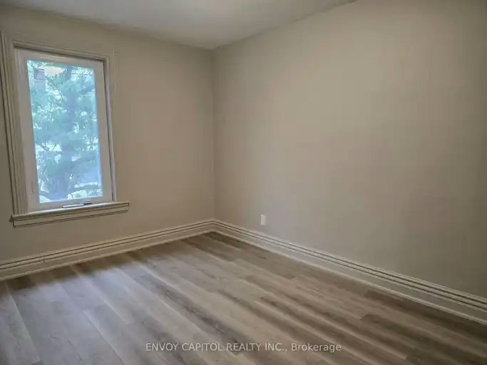 1354 Queen Street East, Toronto, ON, M4L 1C8