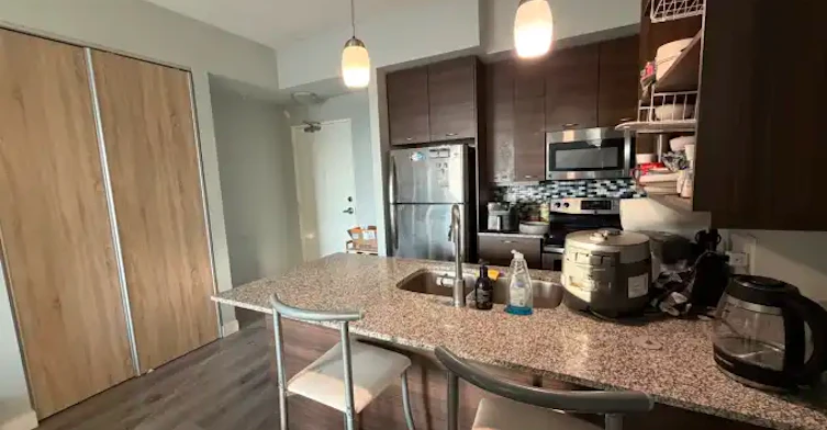 318 Spruce Street, Waterloo, ON, N2L 0E9 - 2