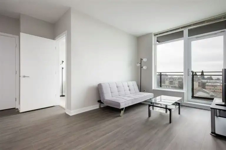 4900 Lennox Lane, Burnaby, BC, V5H 0G9 - 4