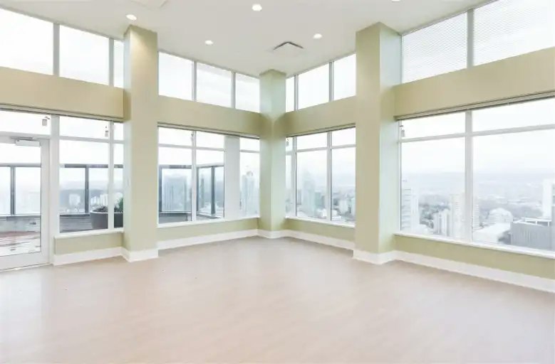 4900 Lennox Lane, Burnaby, BC, V5H 0G9 - 12