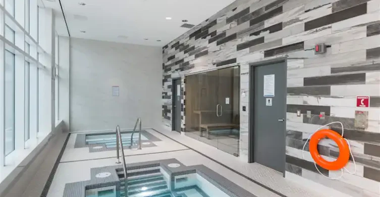 4900 Lennox Lane, Burnaby, BC, V5H 0G9 - 14