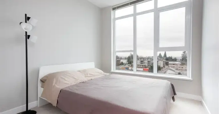 4900 Lennox Lane, Burnaby, BC, V5H 0G9 - 9