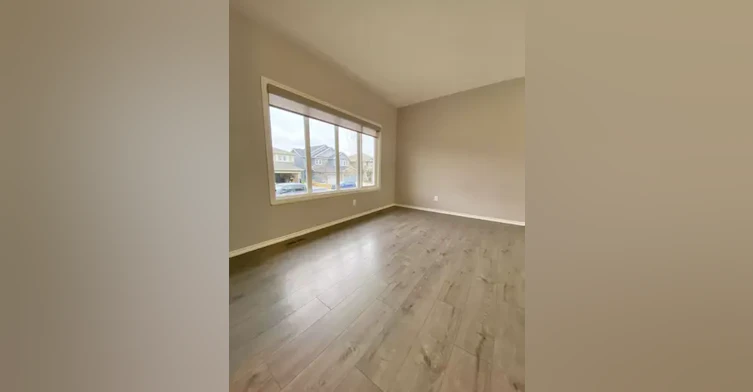 3395 Weidle Way Southwest, Edmonton, AB, T6X 1A3 - 4