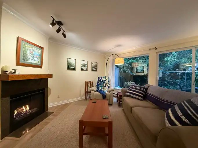 4885 53 Street, Delta, BC, V4K 2Z3 3