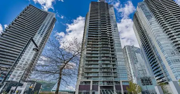 9981 Whalley Boulevard, Surrey, BC, V3T 0G6