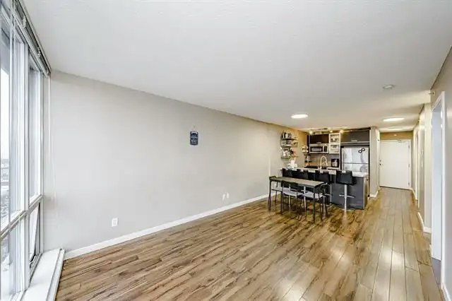 9981 Whalley Boulevard, Surrey, BC, V3T 0G6 - 6