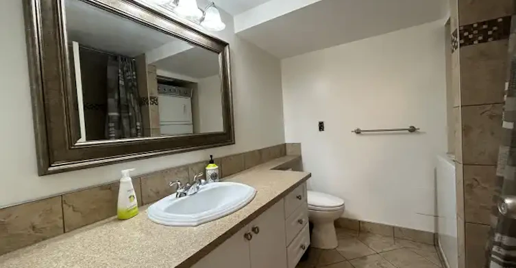 1088 Foster Street, Surrey, BC, V4B 1J2 - 6