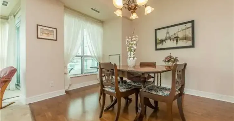 2 Toronto Street, Barrie, ON, L4N 9R2 - 8