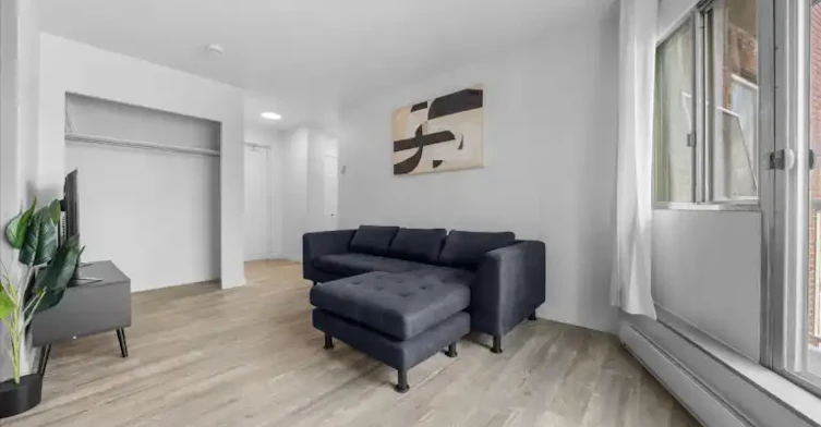 1160 Merivale Road, Ottawa, ON, K1Z 6B5 - 9