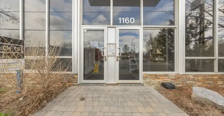1160 Merivale Road, Ottawa, ON, K1Z 6B5 - 2