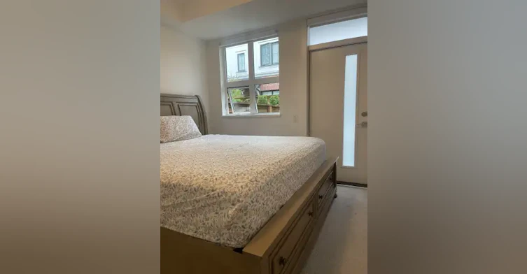 2060 Curling Road, North Vancouver, BC, V7P 0E1 - 8