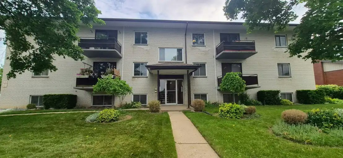 12 Delaware Avenue, Guelph, ON, N1E 3V4