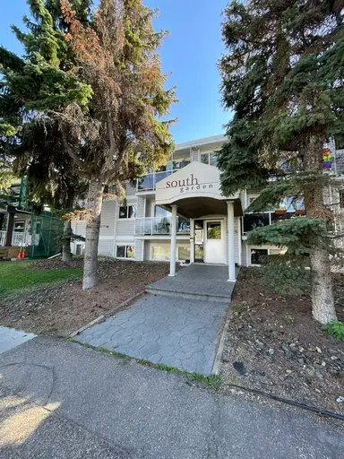 9725 82 Avenue Northwest, Edmonton, AB, T6E 1Y6