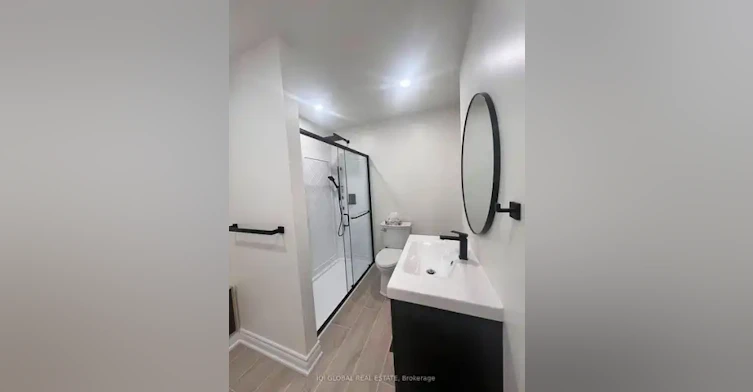 358 Danforth Avenue, Toronto, ON, M4K 1M0 - 3