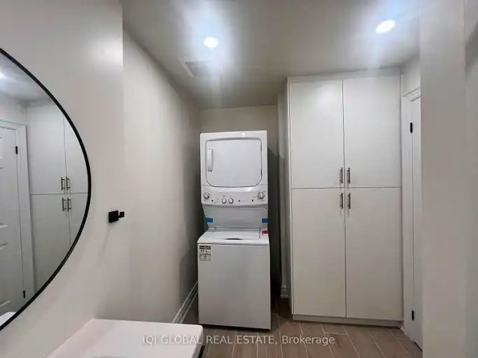 358 Danforth Avenue, Toronto, ON, M4K 1M0