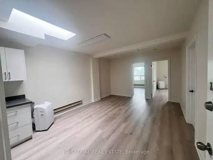 358 Danforth Avenue, Toronto, ON, M4K 1M0 - 9