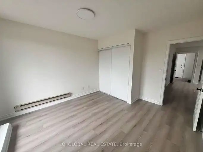 358 Danforth Avenue, Toronto, ON, M4K 1M0 - 5
