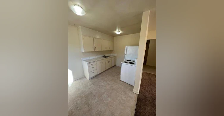 4821 52 Street, Red Deer, AB, T4N 2C6 - 6