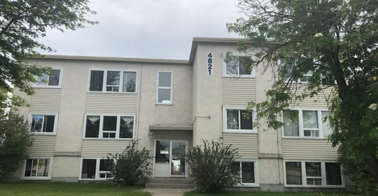 4821 52 Street, Red Deer, AB, T4N 2C6