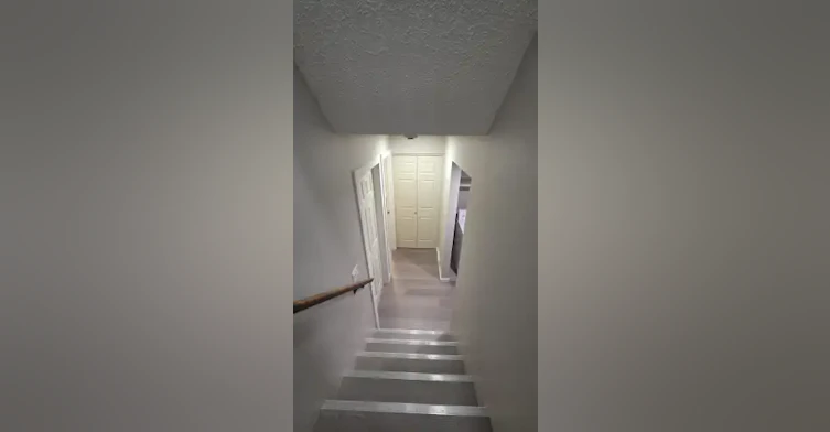 29 Eastman Crescent, Red Deer, AB, T4R 1X4 - 3