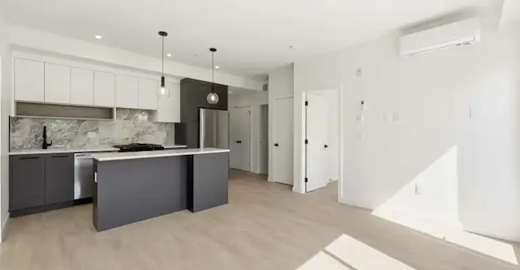 6220 Gooseberry Drive, Surrey, BC, V3S 0C7 - 7