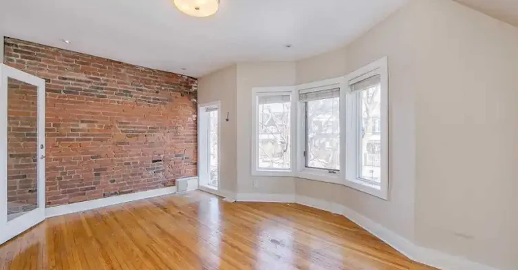 6 Prust Avenue, Toronto, ON, M4L 2M8 - 15