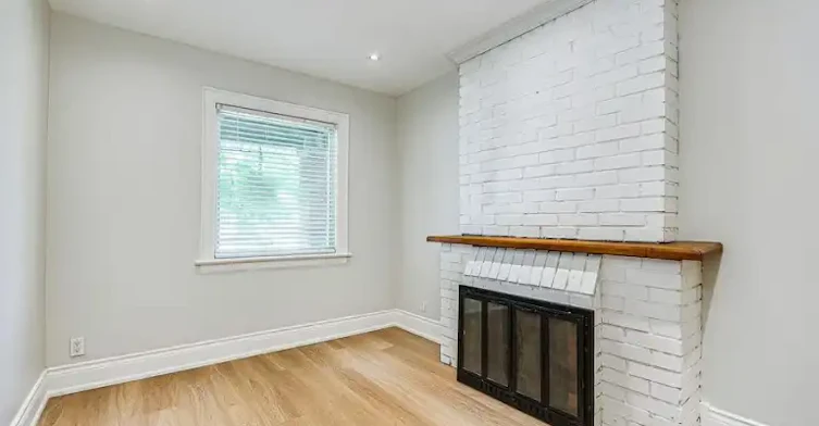 229 Kingston Road, Toronto, ON, M4L 1T5 - 6