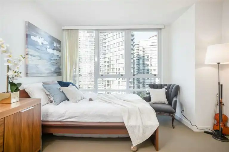 980 Cooperage Way, Vancouver, BC, V6B 0C3 - 8