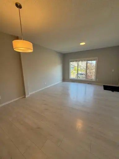 22529 93 Avenue Northwest, Edmonton, AB - 3