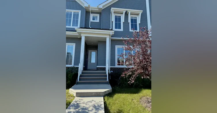 22529 93 Avenue Northwest, Edmonton, AB