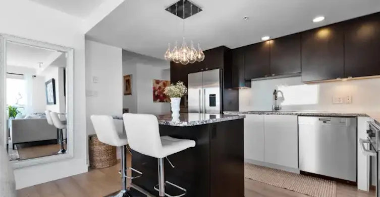 14955 Victoria Avenue, Surrey, BC, V4B 1G2 - 3