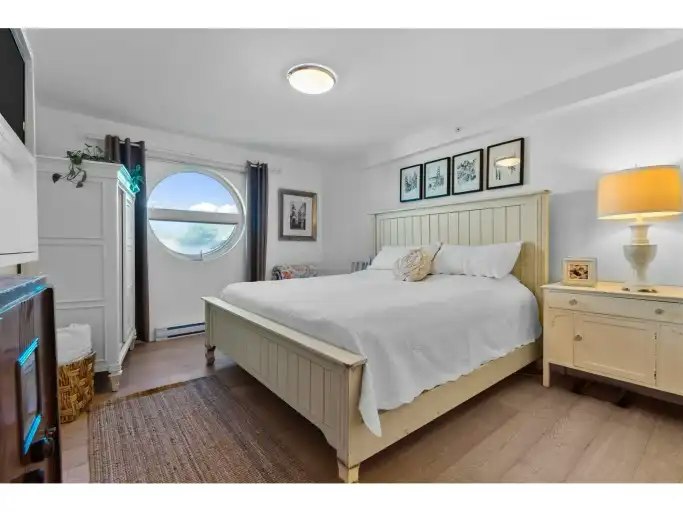14955 Victoria Avenue, Surrey, BC, V4B 1G2 - 6