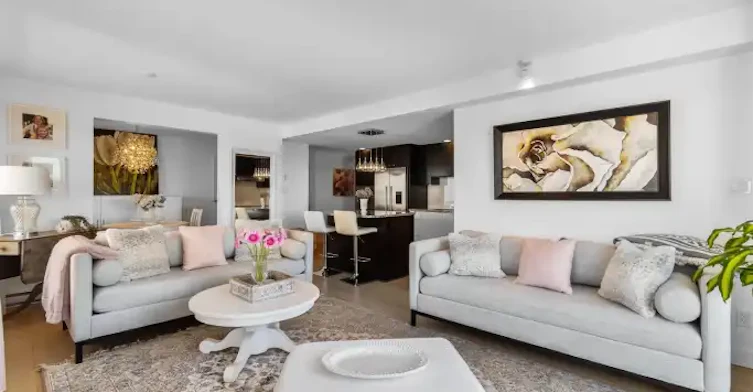 14955 Victoria Avenue, Surrey, BC, V4B 1G2