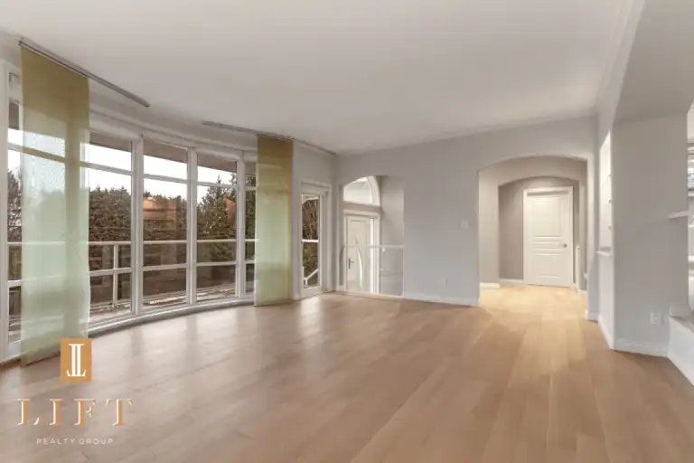 1768 Ocean Park Road, Surrey, BC, V4A 3L9 - 4