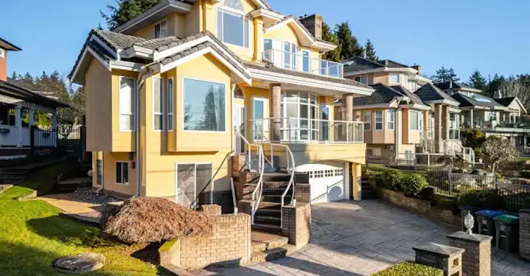 1768 Ocean Park Road, Surrey, BC, V4A 3L9