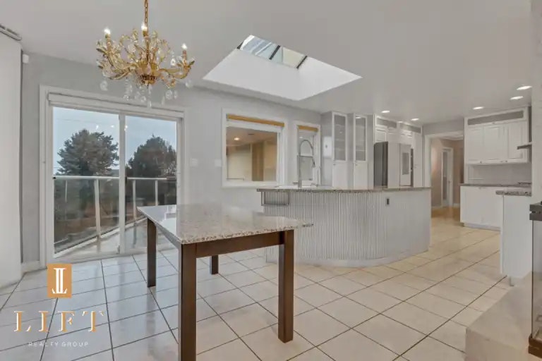 1768 Ocean Park Road, Surrey, BC, V4A 3L9 - 11
